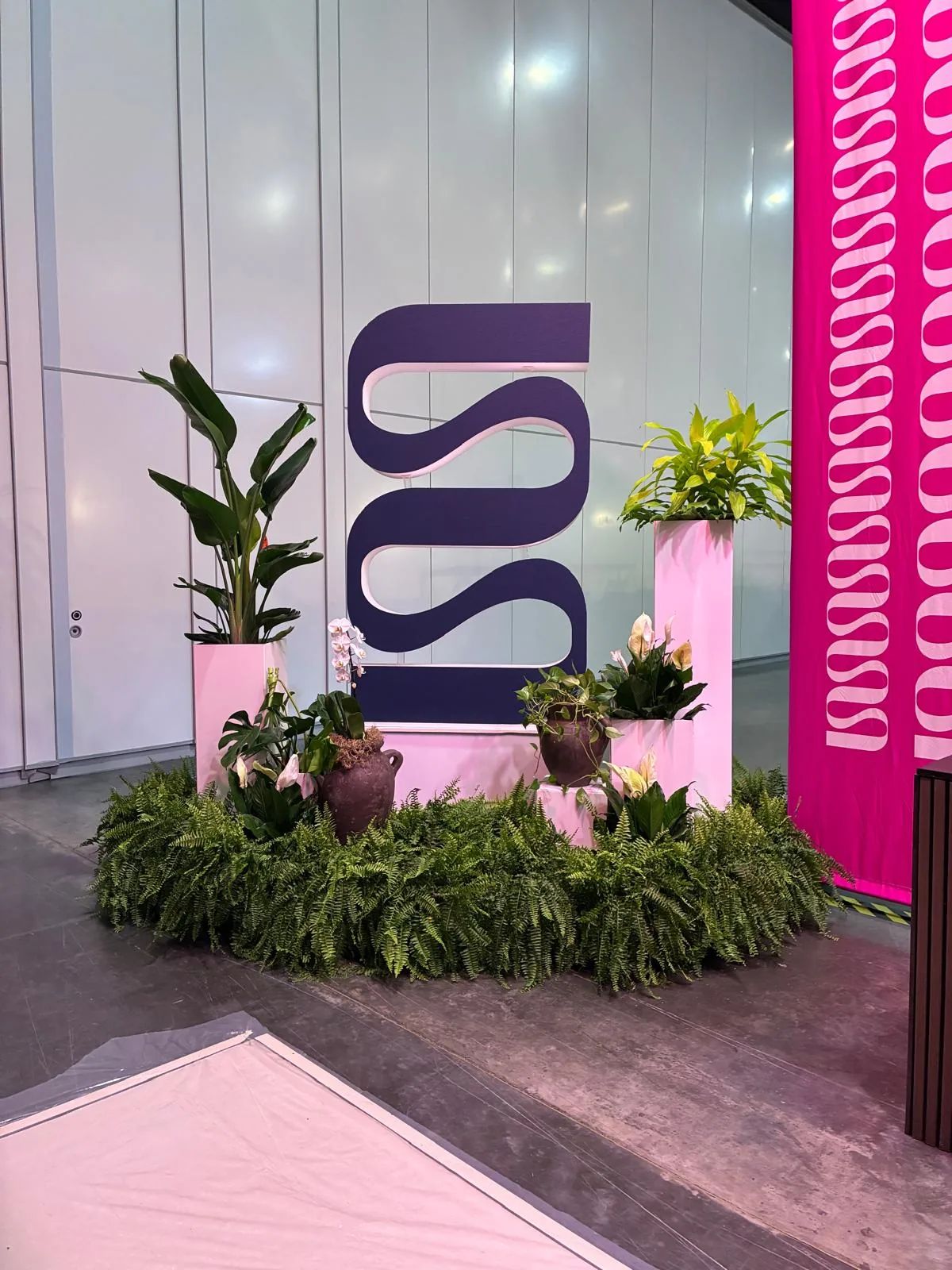 Tropical plant styling by A Green Scene at a South Florida event